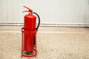 Suporte para extintor de incêndio na Vila Joaniza